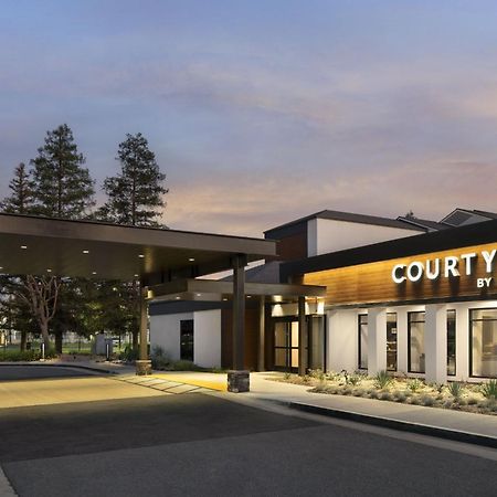 Courtyard By Marriott Bakersfield Hotel Luaran gambar