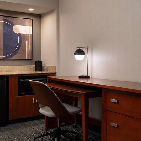 Courtyard By Marriott Bakersfield Hotel Luaran gambar