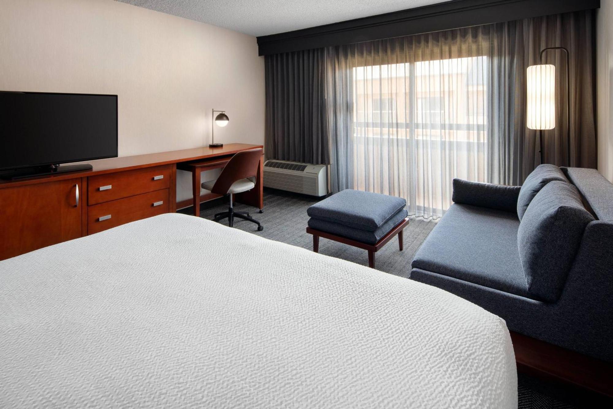 Courtyard By Marriott Bakersfield Hotel Luaran gambar